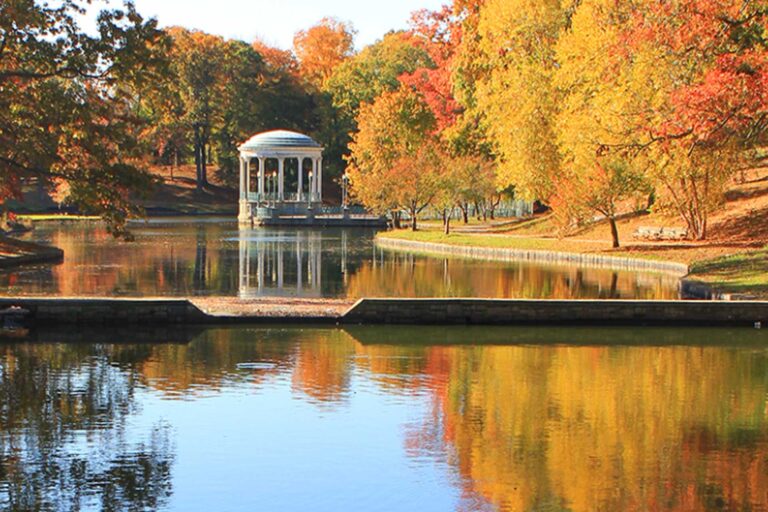 Williams Park in Providence, RI, featured on Pro Mosquito Solutions’ local service area page, showcasing expert pest control services.